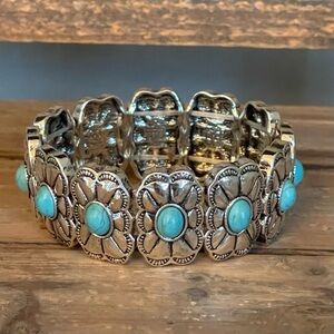 NEW - Faux - Silver and Turquoise Floral Bracelet - Stretch